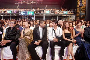 Celebrities Tweet Funny Reactions:  Twitter Passwords Of Celebrities Latest Jokes  Funny Spoof   Twitter Accounts on teluguone comedy